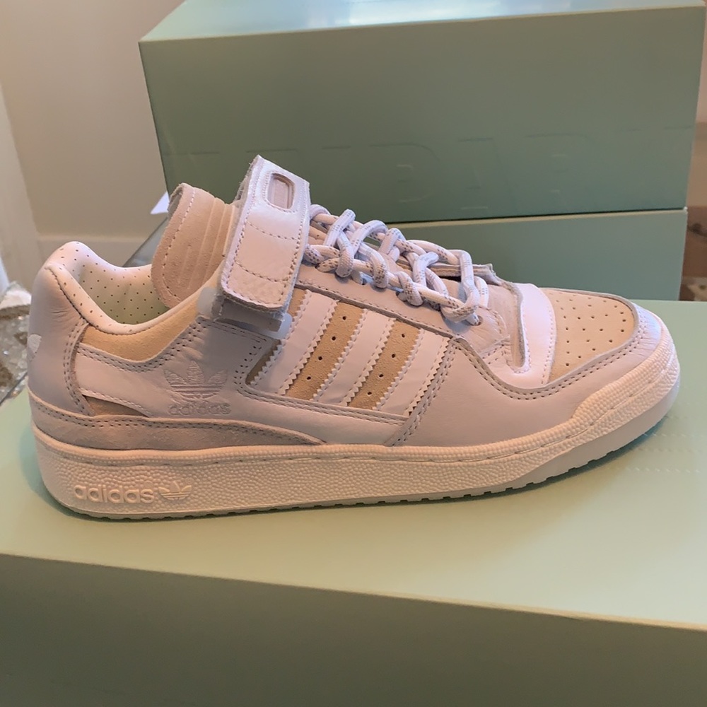 Ivy Park Forum Lo - NWT
